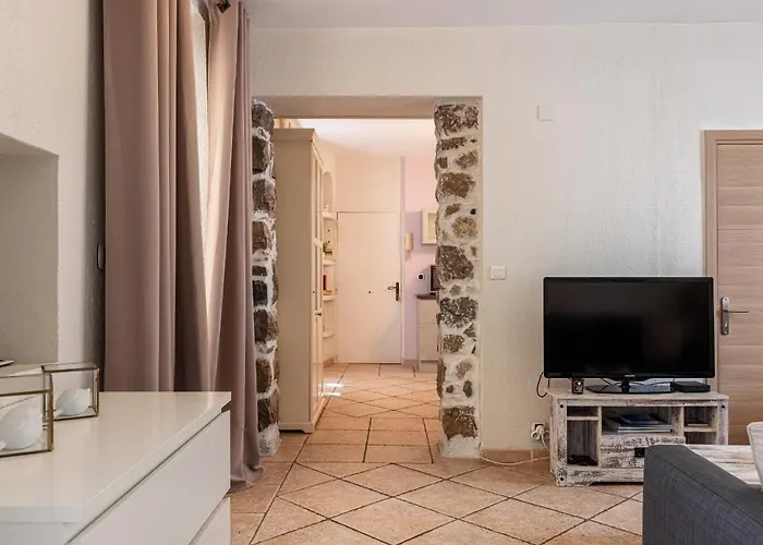 Cozy 1 Bdr At Port * Nice
