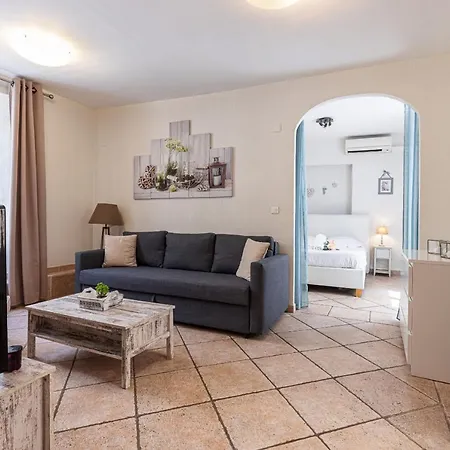 Cozy 1 Bdr At Port Апартаменты Ницца