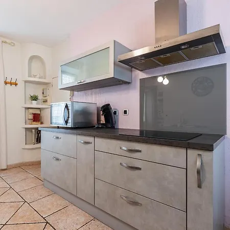 Cozy 1 Bdr At Port דירה ניס